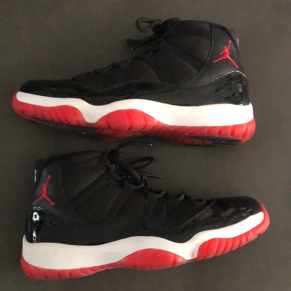 Jordan 11 Bred (2012)